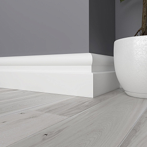 Плинтус Ultrawood Base 0010 (2,44 м)