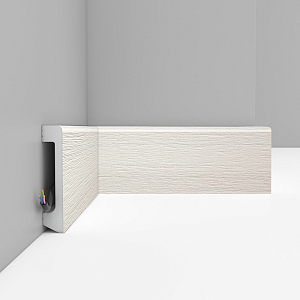 Плинтус Decomaster D235-16 (80*17*2400 мм)