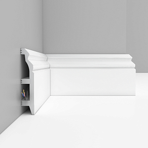 Плинтус Decomaster D232 (100*22*2000 мм)