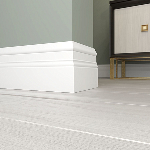 Плинтус Ultrawood Base 0004 (2,44 м)